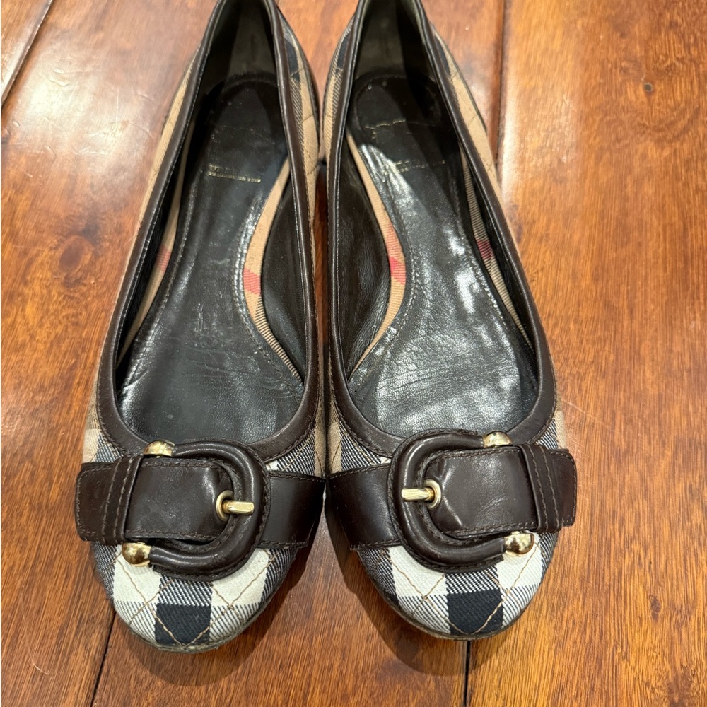 Burberry shoes